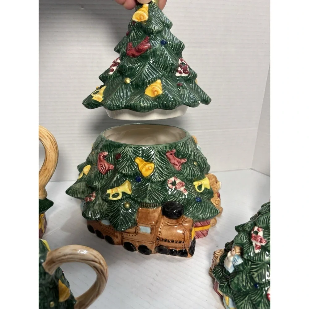 RARE! Vintage 1995 Jay Import Christmas Tree Tea Teapot‎ Creamer Cookie Jar Set
